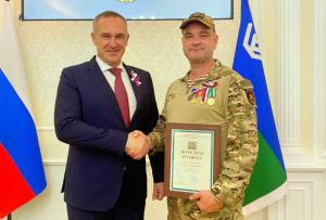 Инструктор-методист ЛФК Сургутской травмбольницы Сергей Двуличанский награжден губернатором Югры за эффективную и добросовестную работу