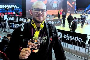 Сургутский травматолог стал призёром Чемпионата мира по бразильскому джиу-джитсу