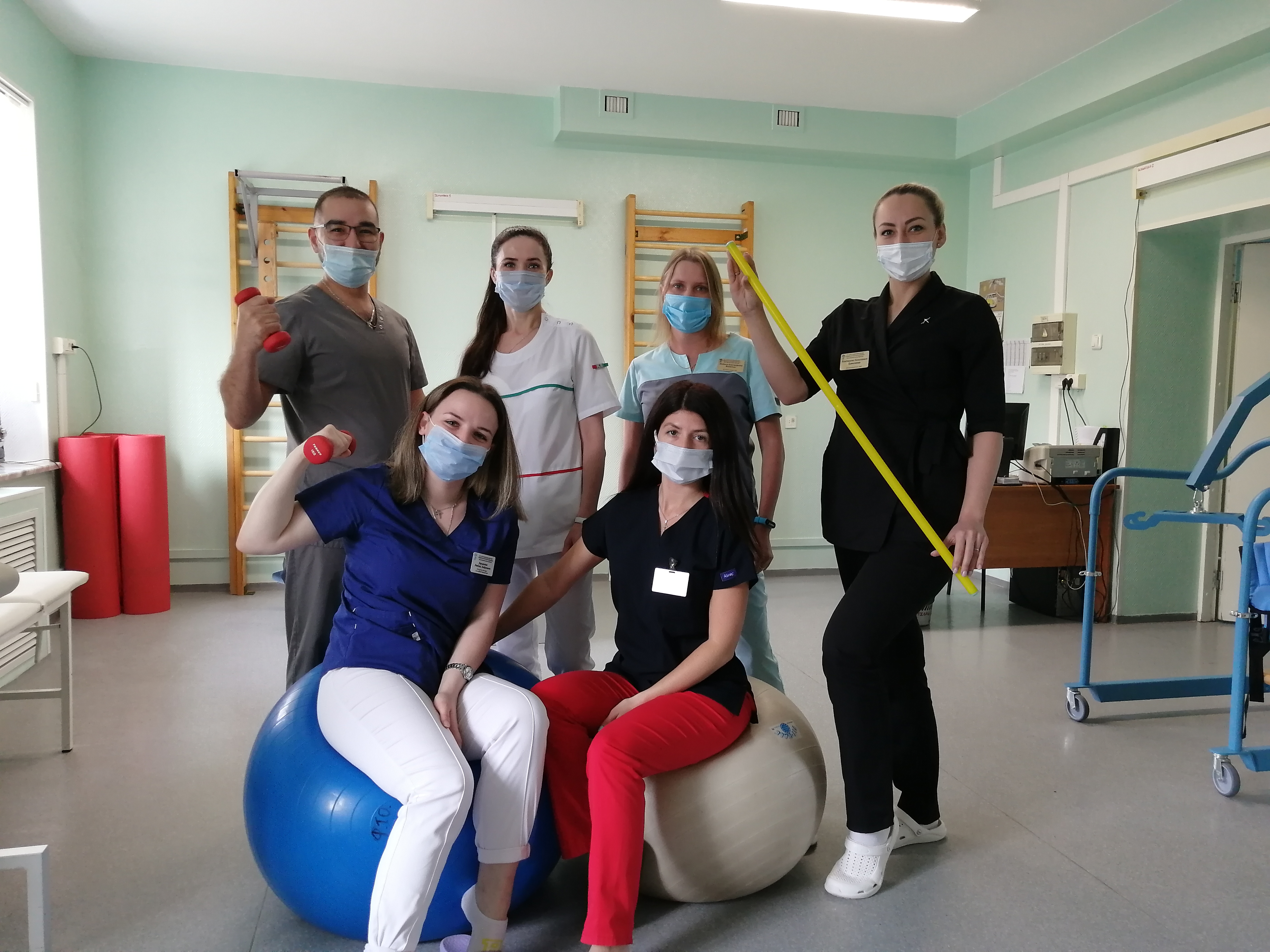 Екатерина матвеева. Лфк медицинская реабилитация. Лфк в зале. Методист реабилитации. Инструктор-методист лфк в мвд.