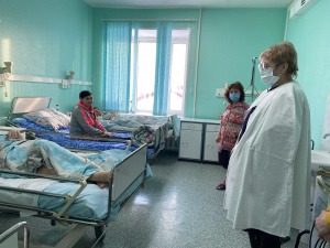 В Травматологической больнице прошла акция «Дарите книги с любовью»