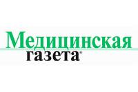 Цветы к памятнику медсестры