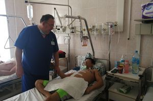 Борьбу за жизнь пострадавшего в ДТП пациента хирургам травмбольницы помогла выиграть VAK-терапия. Когда и как применяется этот метод лечения ран? 