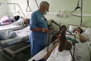 Скользкая тема. Почему в гололёд среди пациентов Травмбольницы больше женщин, и какими травмами чреваты падения 