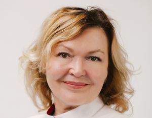 Заместитель главного врача Травмбольницы Светлана Алиева представляет Сургут на Всероссийском конкурсе! Поддержим!