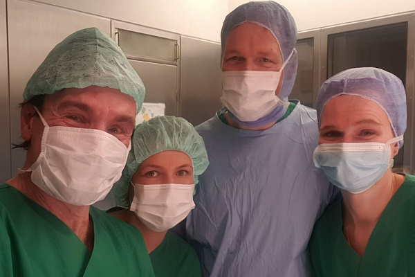 В поисках оптимального лечения внутрижелуджочковых кровоизлияний у новорожденных российские нейрохирурги побывали в берлинской клинике Charite