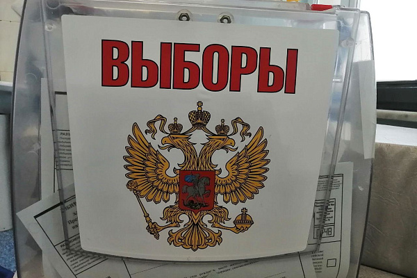 Пациенты Сургутской травмбольницы проголосовали на Выборах Президента РФ в условиях стационара