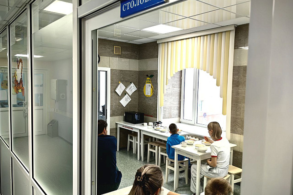 Непосредственные участники лечебного процесса. 20 октября повара Сургутской травмбольницы отмечают свой профессиональный праздник