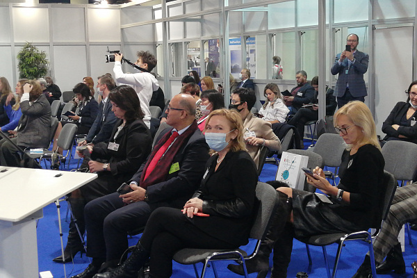 Среди лучших по продвижению медицинского туризма. Сургутская травмбольница отмечена на Российской неделе здравоохранения