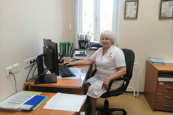 В больницу - с вечерними нарядами. Как первые пациенты представляли лечение в реабилитационном отделении, и чем гордится его коллектив по итогам 20-летней работы