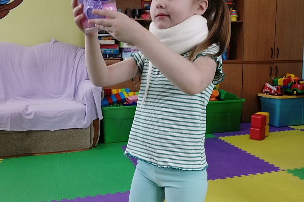 Игрушек много не бывает.  В детские отделения травмбольницы поступили  подарки от благотворителей