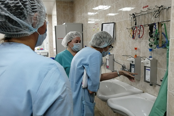 Экзамен для всего коллектива: в Сургутской травмбольнице началась проверка медицинской безопасности