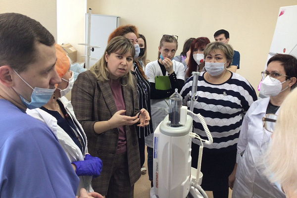 Как повысить качество КТ-исследований? В Сургутской травмбольнице прошёл мастер-класс для рентгенолаборантов Югры