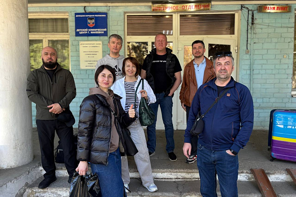 Более 2,5 тысяч детей Макеевки обследовал травматолог-ортопед Сургутской травмбольницы во время рабочей командировки