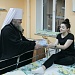 Митрополит Ханты-Мансийский и Сургутский Павел посетил юных пациентов Травматологической больницы