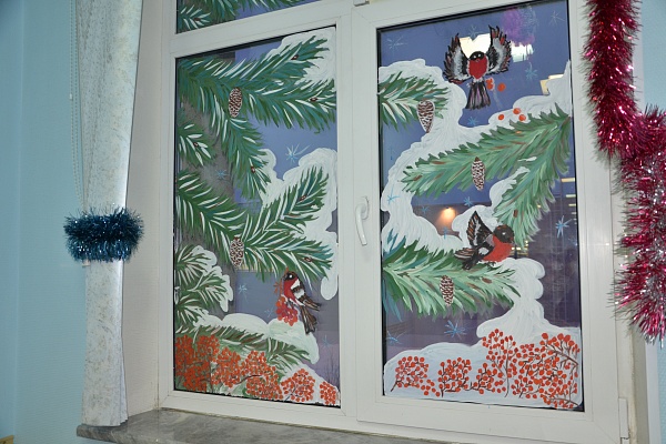 Чудо в окне! Сотрудники больницы удивили пациентов своими талантами и подарили праздничное настроение! 