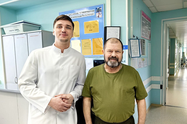 Редкий диагноз, редкая операция. Торакальные хирурги Сургутской травмбольницы выполнили пластику диафрагмы 64-летнему пациенту 