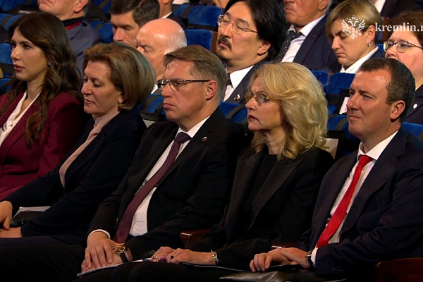 Заместитель главного врача Сургутской травмбольницы С.Алиева приняла участие в сессии организаторов здравоохранения  России 