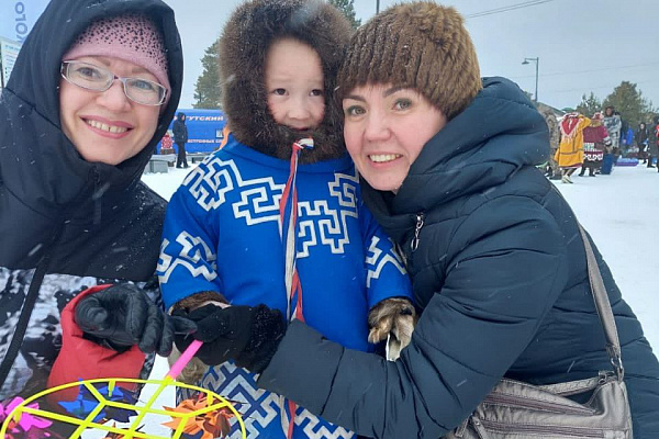 На оленях утром ранним. Наши сотрудники побывали на национальном празднике народов ханты и манси в д. Русскинская