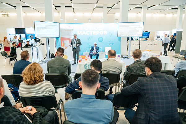 Сургутские травматологи-ортопеды представили собственный опыт лечения сложных патологий на Евразийском ортопедическом форуме в Москве