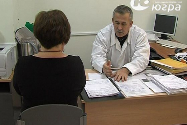 Дело тонкое. В преддверии Дня медработника – о роли микрохирургов в травматологии и о главном ювелире Сургутской травмбольницы 