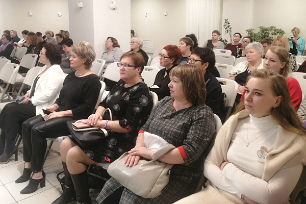 Пищевая безопасность и сбалансированный рацион. В Сургуте прошла школа-семинар для специалистов по лечебному питанию 