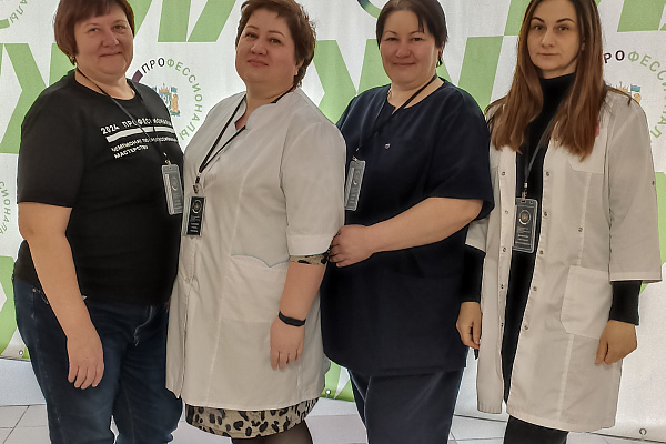 В Сургутской травмбольнице работает один из лучших наставников! В преддверии Дня медицинского работника подведены итоги окружного конкурса