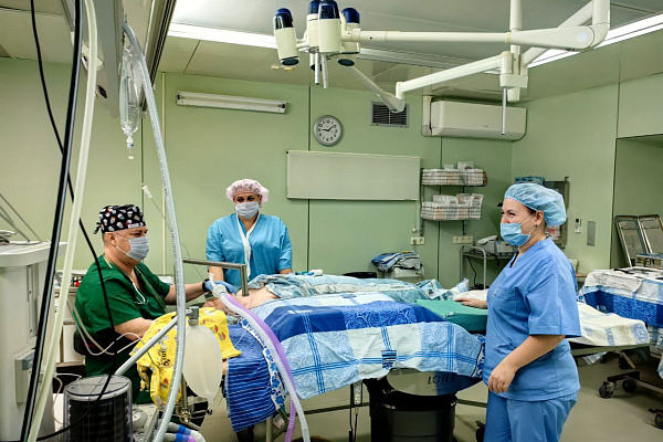 16 октября – Всемирный день анестезиолога-реаниматолога. Поздравления принимают более 140 специалистов Сургутской травмбольницы 