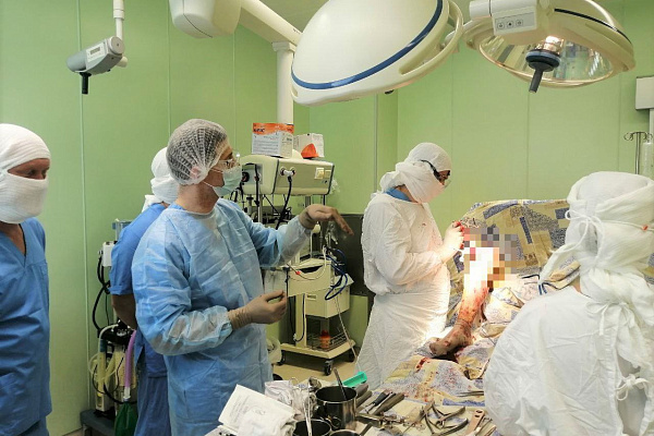 С точностью до миллиметра. Травматологи-ортопеды осваивают новую навигационную программу для эндопротезирования суставов