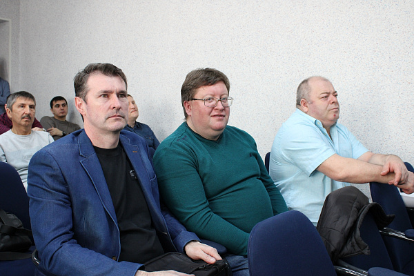 Современные подходы к лечению острой скелетной травмы обсудили врачи-травматологи-ортопеды со всего округа на конференции в Сургутской травмбольнице