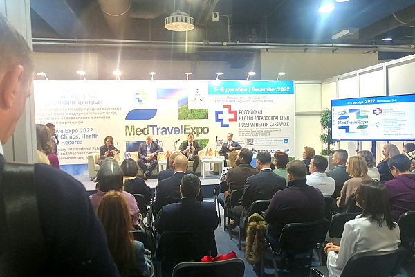 Потенциал Сургутской травмбольницы и всего югорского здравоохранения представлен на крупнейшем международном форуме «Российская неделя здравоохранения-2022» в Москве