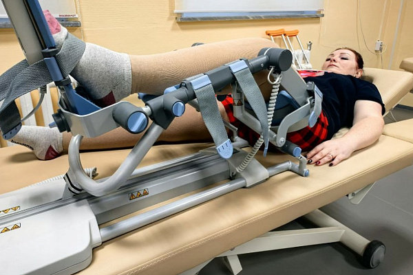 Бережная разработка суставов и запуск восстановительных процессов организма. На что способно наше новое оборудование для реабилитации