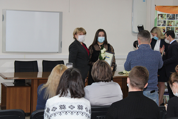 Сотрудникам Сургутской травмбольницы, работающим в «красной зоне», объявлена благодарность главы города