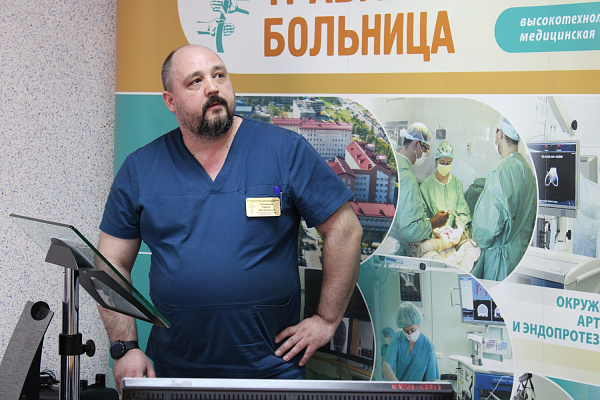 Современные подходы к лечению острой скелетной травмы обсудили врачи-травматологи-ортопеды со всего округа на конференции в Сургутской травмбольнице