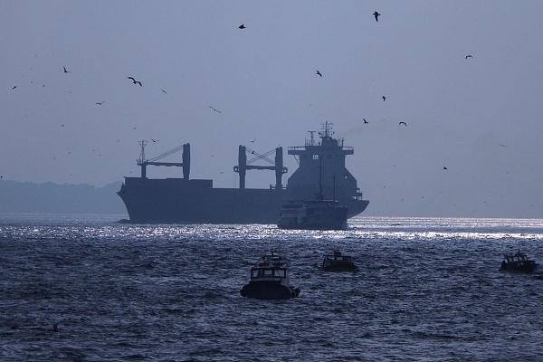Мир через объектив! В Травматологической больнице Сургута подвели итоги корпоративного конкурса «Фотокраски» 