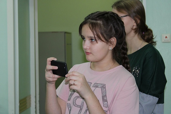 В Травмбольнице прошла экскурсия для учеников Технологической школы Сургута 