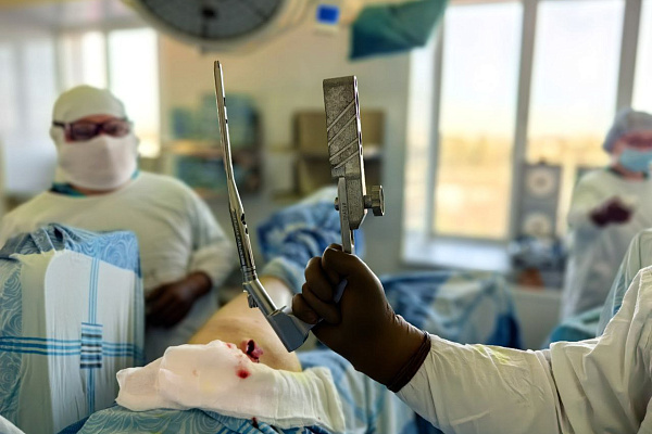 Два инсульта, и оба - с переломами. В Сургутской травматологической больнице повторно ставят на ноги 55-летнего мужчину 