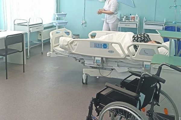 Пять сотрудников Сургутской травмбольницы стали индустриальными экспертами на Чемпионате «Профессионалы-2024»