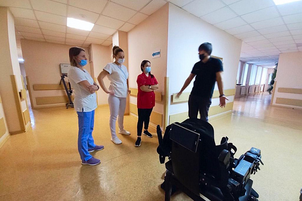 Курс – на европейский уровень реабилитации. Специалисты Сургутской травмбольницы прошли стажировку в ведущем центре страны по восстановлению пациентов 