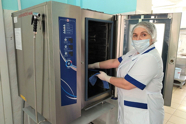 Пищевая безопасность и сбалансированный рацион. В Сургуте прошла школа-семинар для специалистов по лечебному питанию 