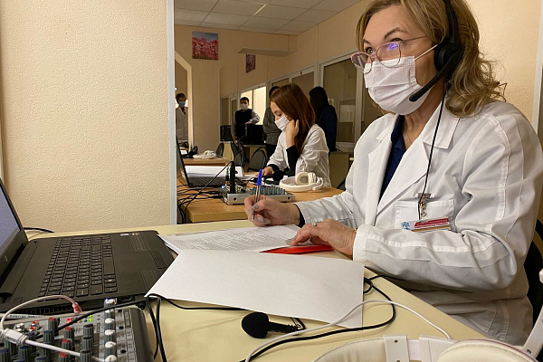 Экзамен для доктора. Специалисты Травмбольницы вошли в число региональных экспертов по профессиональной аккредитации врачей