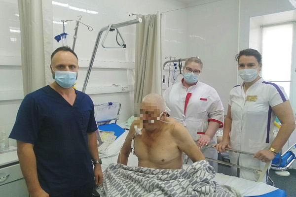 Крайняя мера. Редкую и рискованную операцию на сосудах головного мозга выполнили рентгенохирурги Сургутской травмбольницы