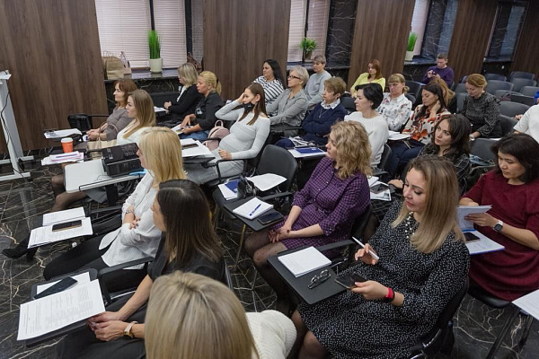 Для врачей ультразвуковой диагностики Югры прошёл семинар, посвященный исследованиям сосудов внутренних органов