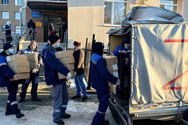 Сургутская травмбольница продолжает сбор гуманитарной помощи для фронта 