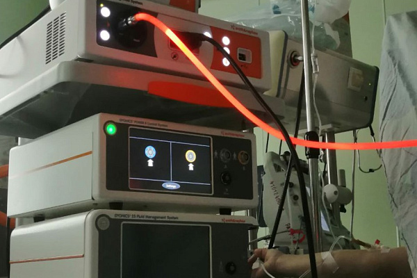 Для высокотехнологичных и высокоточных операций. Сургутская травмбольница получила новое артроскопическое оборудование