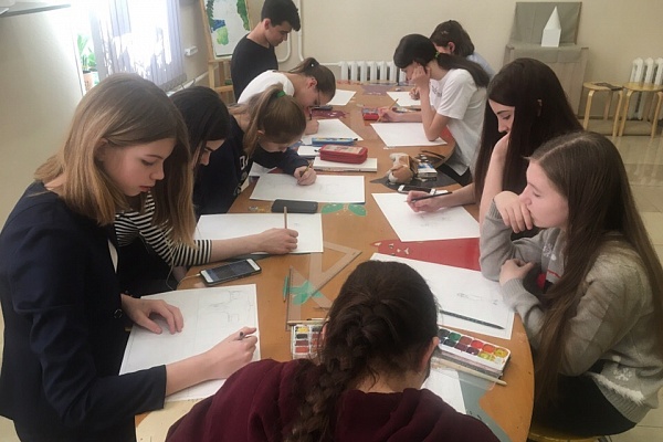 Конкурс рисунков «Добрая дорога домой» продолжается!