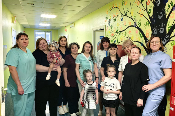 Детскому нейрохирургическому отделению Сургутской травмбольницы – 20 лет