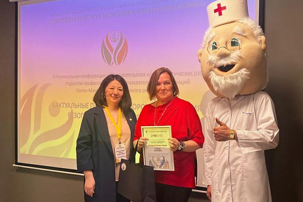 Здоровье и безопасность в понимании современной молодежи. Сотрудники Сургутской травмбольницы оценили исследования студентов в области здоровьесбережения