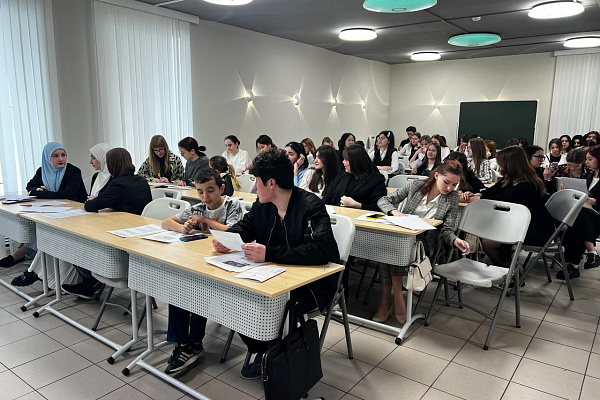 От вреда курения до последствий глобального потепления. Сотрудники травмбольницы – в жюри региональной конференции «Здоровьесбережение и безопасность жизнедеятельности»