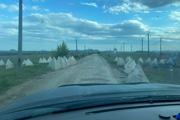 Вражеские дроны и бездорожье. В опасных условиях сотрудник травмбольницы доставил гуманитарный груз бойцам СВО