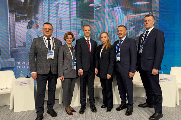 Врио главного врача Сургутской травмбольницы Андрей Миронов принял участие в IV конгрессе "Национальное здравоохранение"